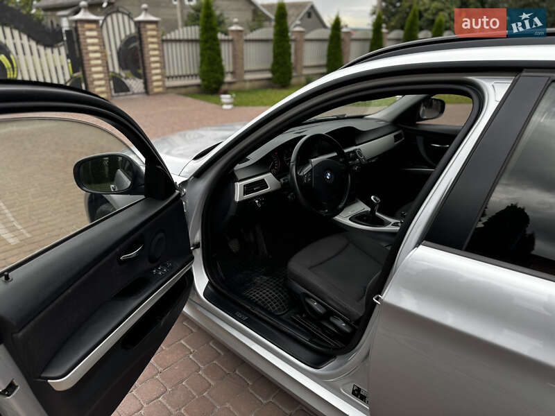 Универсал BMW 3 Series 2011 в Новоселице фото 6 Универсал BMW 3 Series 2011 в Новоселице
