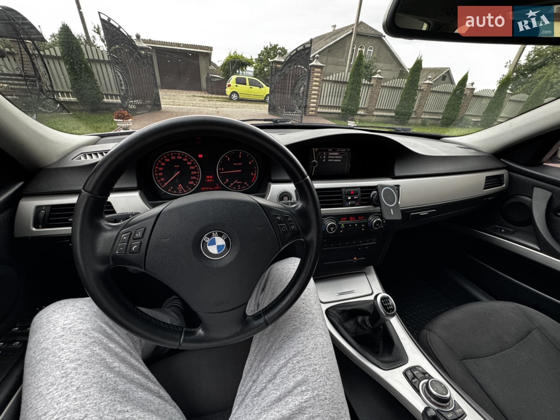 2011 BMW 3er - мініатюра 9