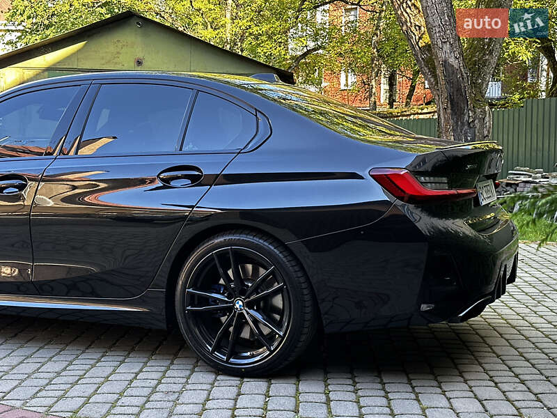 Седан BMW 3 Series 2024 в Львове
