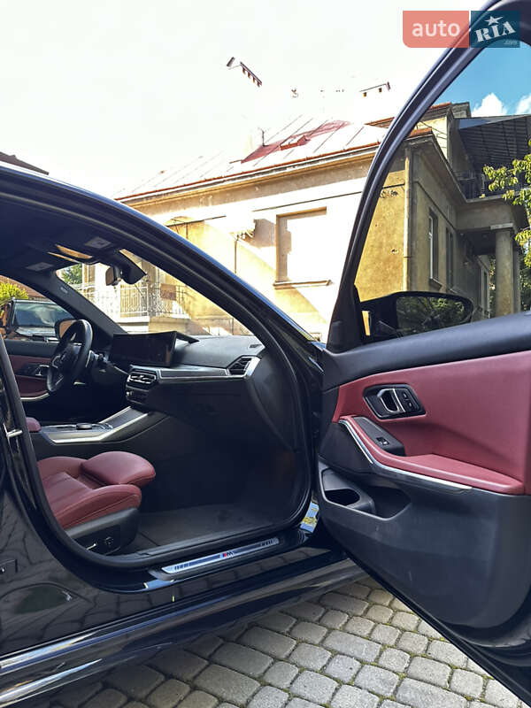 Седан BMW 3 Series 2024 в Львове