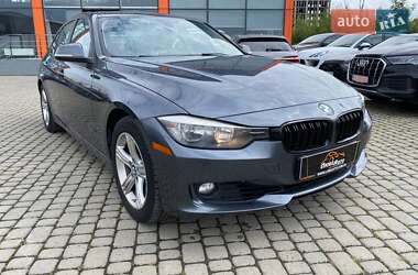 Седан BMW 3 Series 2015 в Львові