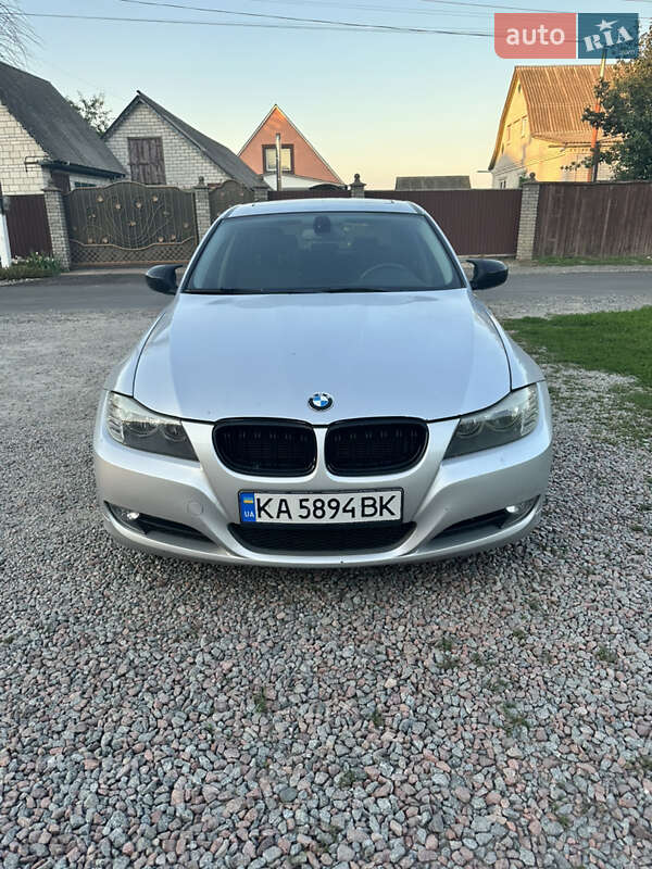 Седан BMW 3 Series 2011 в Киеве фото 7 Седан BMW 3 Series 2011 в Киеве