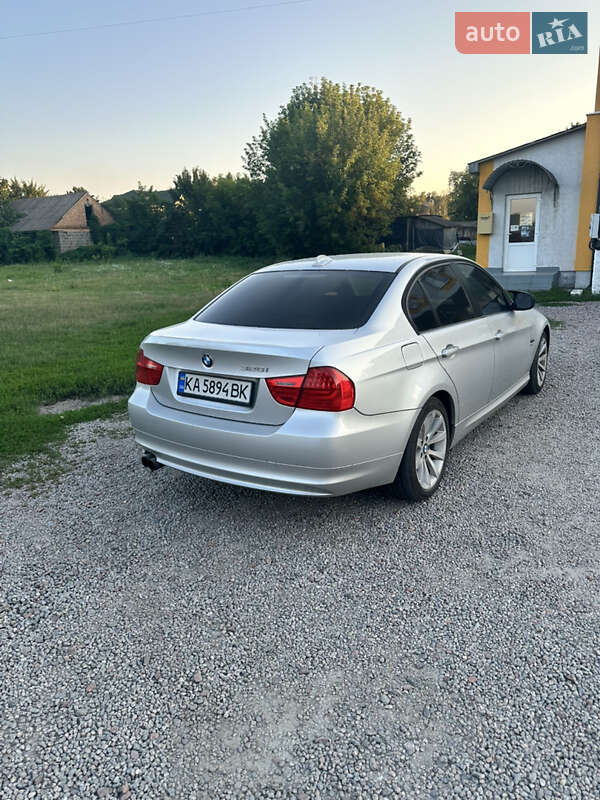 Седан BMW 3 Series 2011 в Киеве фото 2 Седан BMW 3 Series 2011 в Киеве