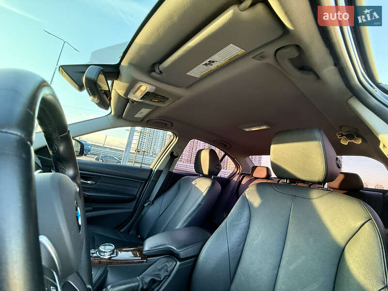 Седан BMW 3 Series 2013 в Киеве