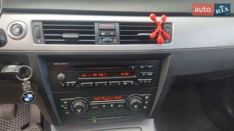 Седан BMW 3 Series 2005 в Житомире