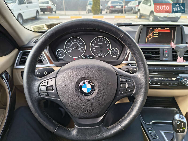 Седан BMW 3 Series 2016 в Ірпені