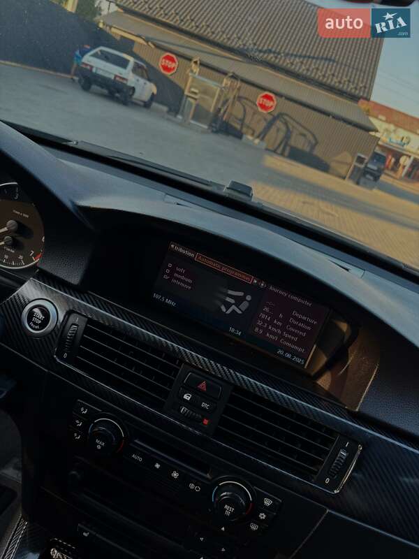 Седан BMW 3 Series 2006 в Березане