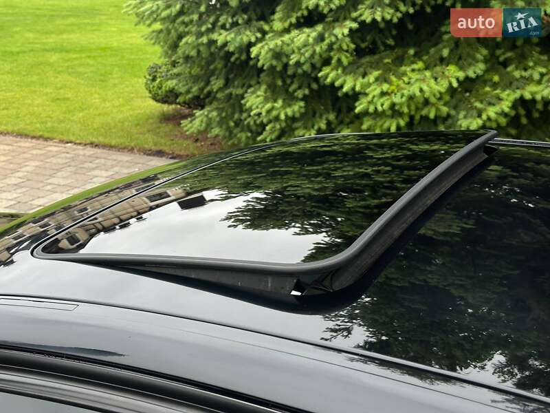 Седан BMW 3 Series 2016 в Рівному