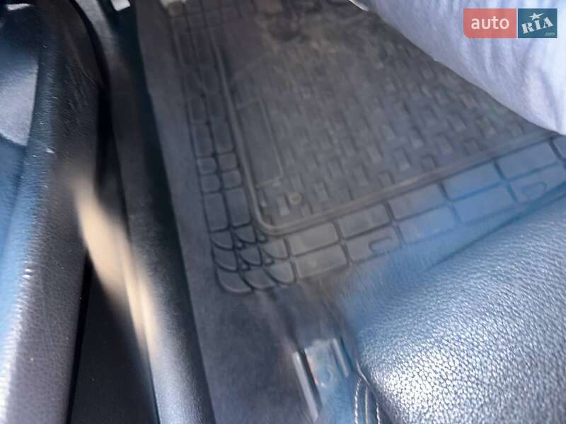 Седан BMW 3 Series 2016 в Рівному