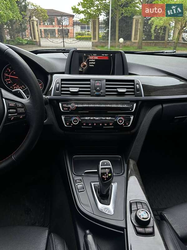 Седан BMW 3 Series 2016 в Рівному