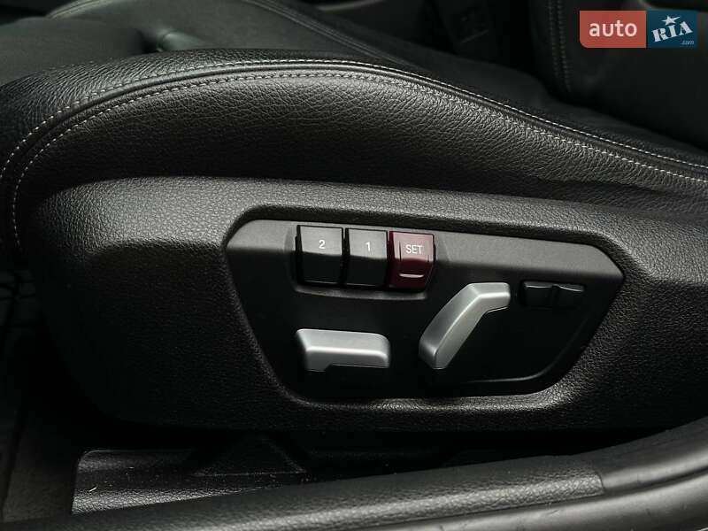 Седан BMW 3 Series 2016 в Рівному