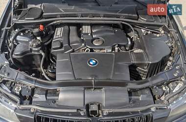 Універсал BMW 3 Series 2007 в  фото 12 Універсал BMW 3 Series 2007 в