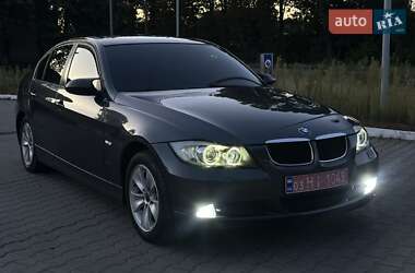 Седан BMW 3 Series 2007 в Рокитному