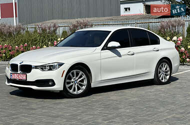 Седан BMW 3 Series 2017 в Луцьку