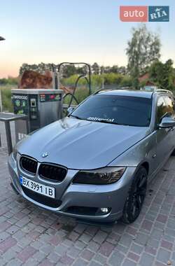 Универсал BMW 3 Series 2010 в Изяславе