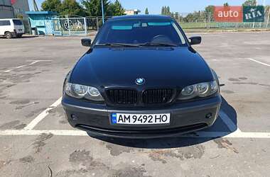 Седан BMW 3 Series 2004 в Романіву