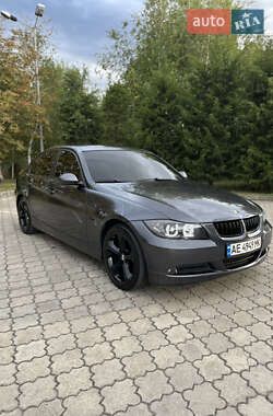 Седан BMW 3 Series 2007 в 