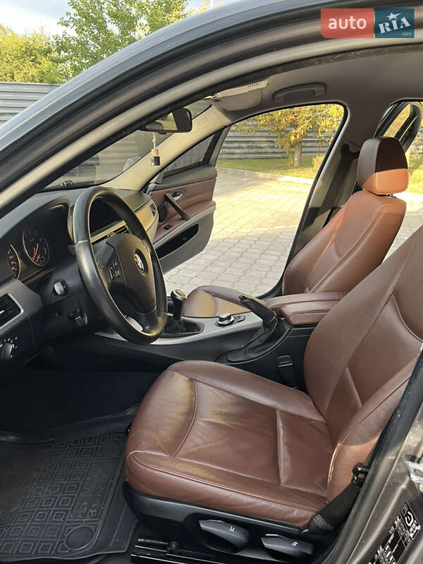 Седан BMW 3 Series 2007 в Павлограде