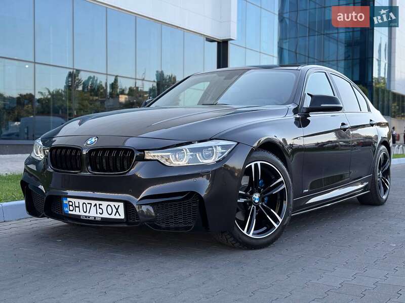 BMW 3 Series 2016