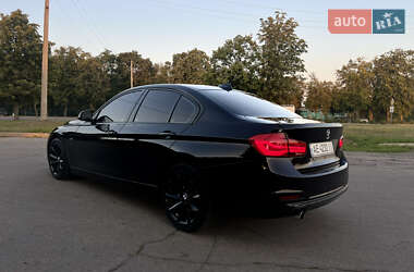 Седан BMW 3 Series 2017 в 