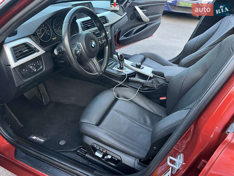 Седан BMW 3 Series 2018 в Киеве