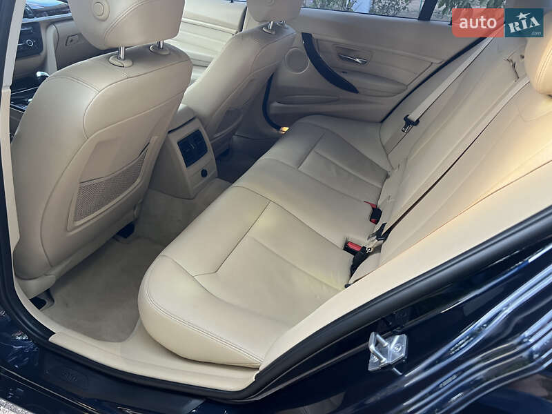 Седан BMW 3 Series 2013 в Николаеве фото 14 Седан BMW 3 Series 2013 в Николаеве