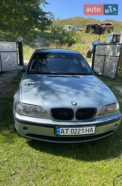 Седан BMW 3 Series 2001 в Чернівцях