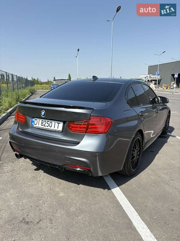 Седан BMW 3 Series 2014 в Киеве