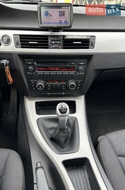Универсал BMW 3 Series 2009 в Львове