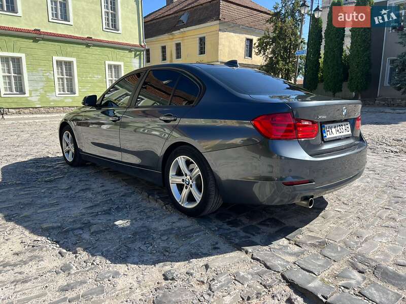 Седан BMW 3 Series 2015 в Каменец-Подольском фото 14 Седан BMW 3 Series 2015 в Каменец-Подольском