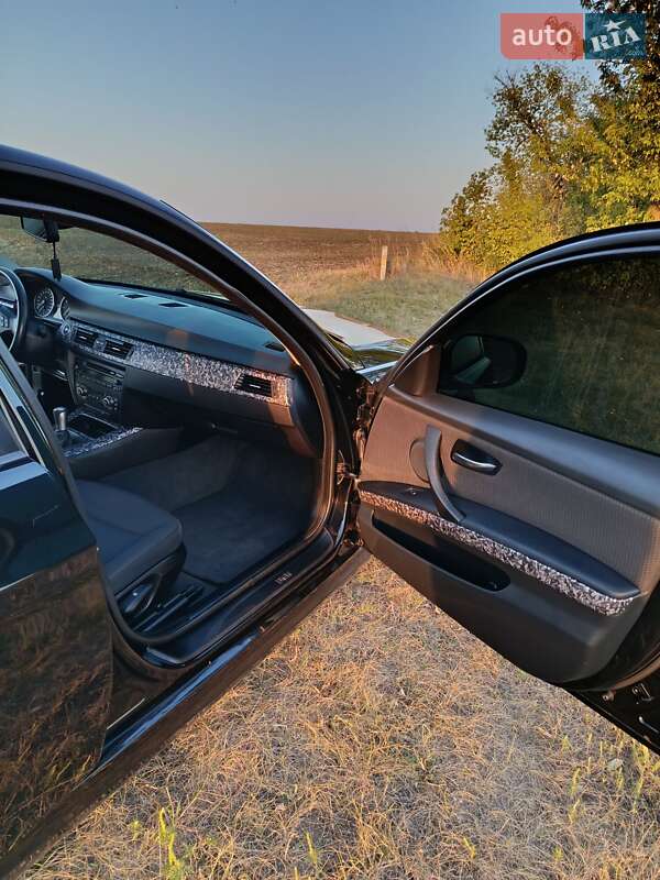 Седан BMW 3 Series 2009 в Днепре фото 35 Седан BMW 3 Series 2009 в Днепре
