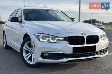 Седан BMW 3 Series 2015 в Києві