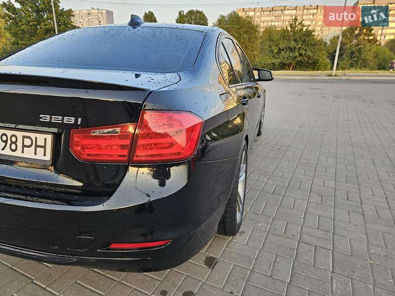 Седан BMW 3 Series 2013 в Киеве фото 5 Седан BMW 3 Series 2013 в Киеве