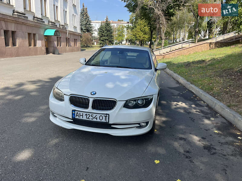 Кабриолет BMW 3 Series 2010 в Одессе фото 2 Кабриолет BMW 3 Series 2010 в Одессе