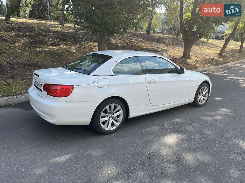 Кабриолет BMW 3 Series 2010 в Одессе фото 5 Кабриолет BMW 3 Series 2010 в Одессе