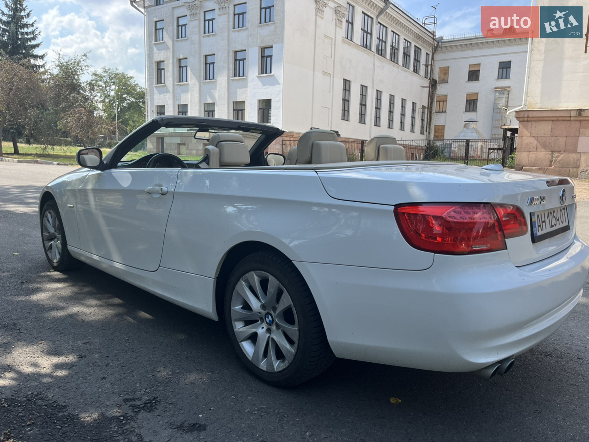 2010 BMW 3er - мініатюра 14