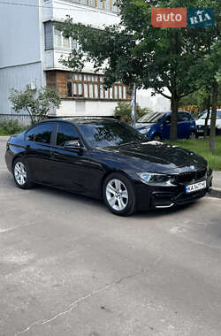 Седан BMW 3 Series 2014 в Києві