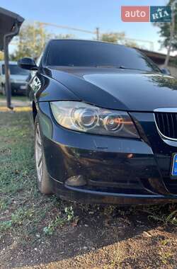 Седан BMW 3 Series 2006 в Николаеве