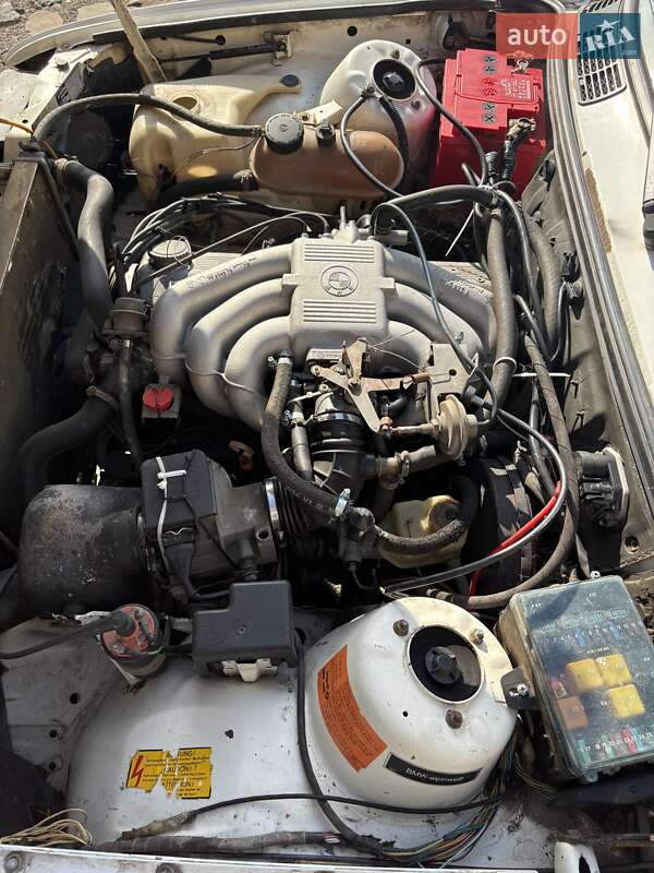 Купе BMW 3 Series 1985 в Луцьку