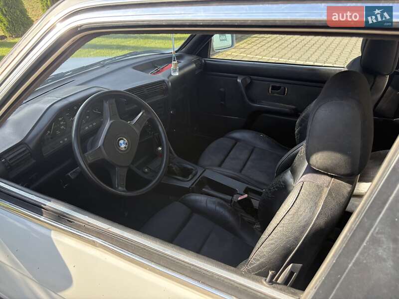 Купе BMW 3 Series 1985 в Луцьку