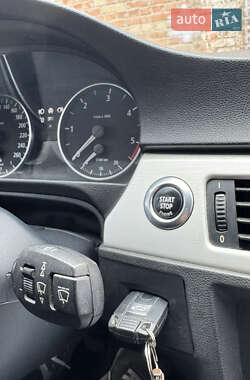 Универсал BMW 3 Series 2005 в  фото 8 Универсал BMW 3 Series 2005 в