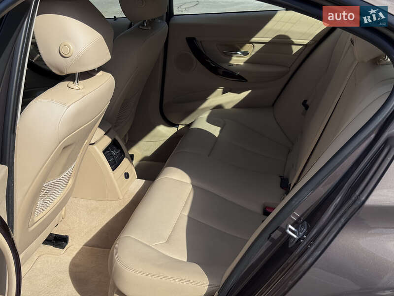 Седан BMW 3 Series 2014 в Киеве