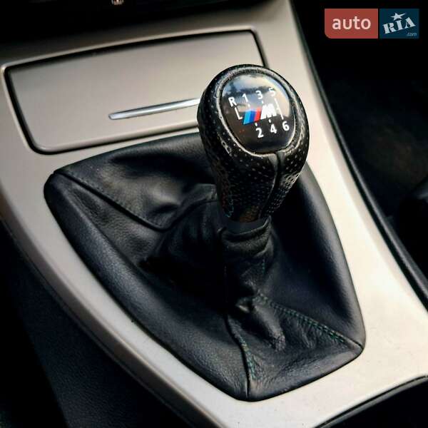 Седан BMW 3 Series 2007 в Львові