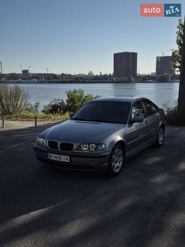 BMW 3 Series 2004 BMW 3 Series 2004