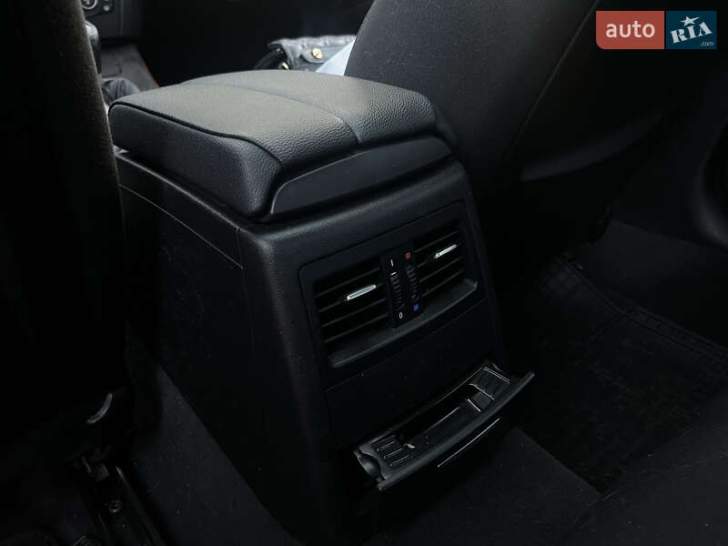 Седан BMW 3 Series 2007 в Житомире