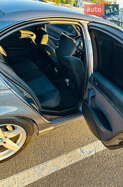 Седан BMW 3 Series 2000 в  фото 10 Седан BMW 3 Series 2000 в