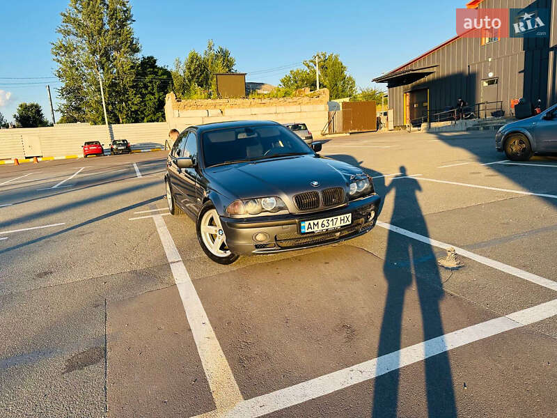 Седан BMW 3 Series 2000 в Ирпене