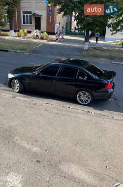 Седан BMW 3 Series 2009 в Балте