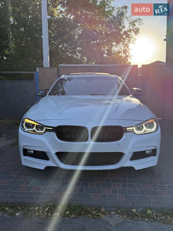 BMW 3 Series 2016
