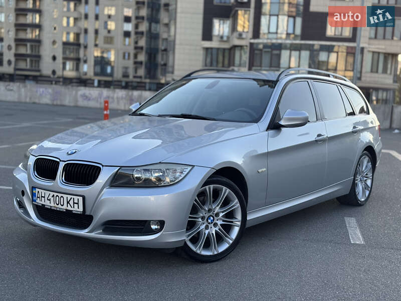 BMW 3 Series 2009
